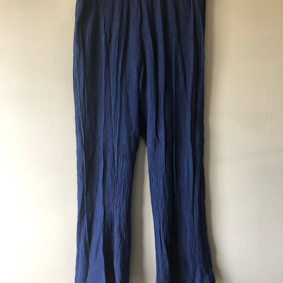 New Directions | Dark Blue Crepe Pants - Picture 2 of 4
